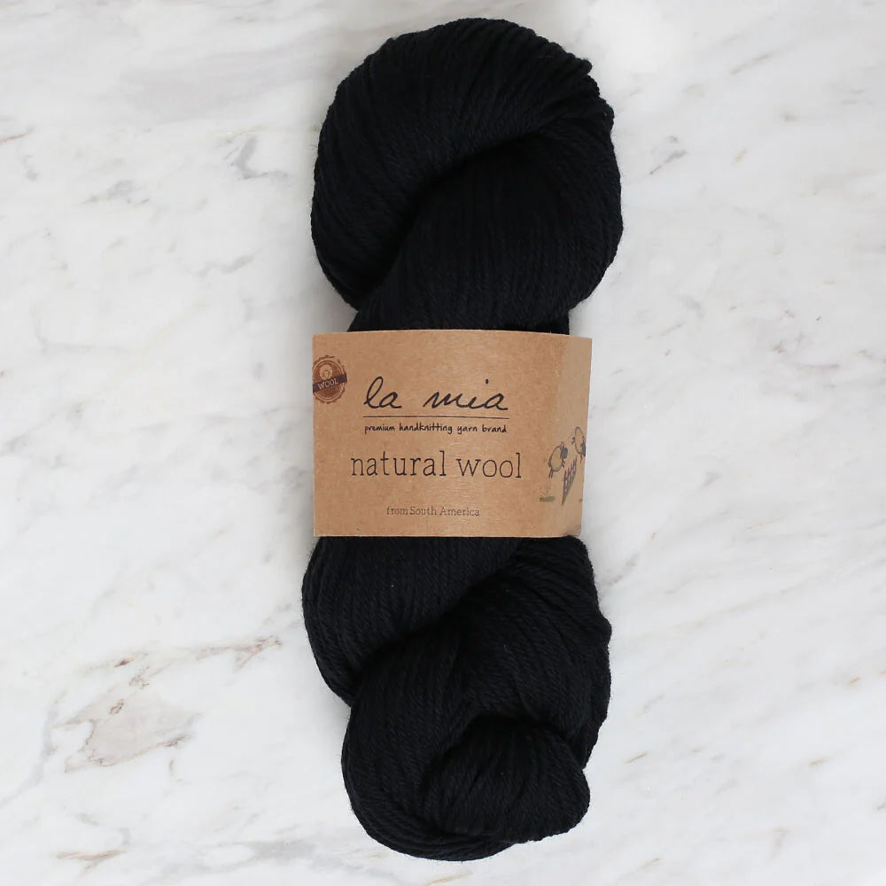 La Mia Natural Wool Knitting Yarn Hank, Black - L815
